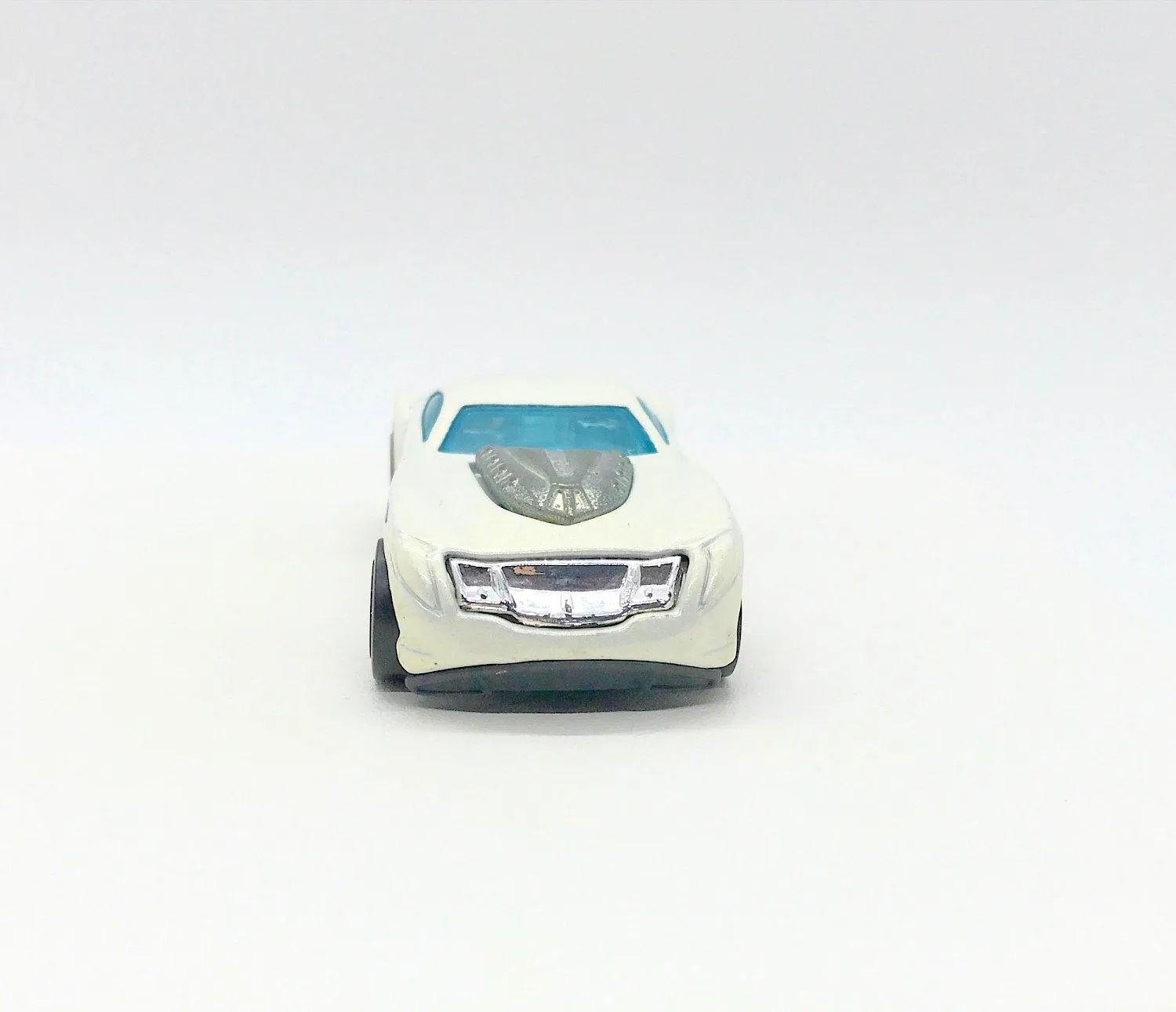 Hot Wheels Sir Ominous (2006)